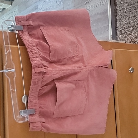 AERIE COTTON SHORTS WITH BUTTON FLY AND ELASTIC - Picture 2 of 6